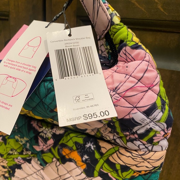 BNWT Vera Bradley Convertible Backpack Shoulder Bag Bloom Bloom - Picture 2 of 4
